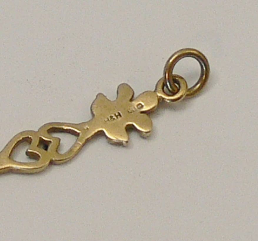 Solid 9ct Gold Welsh Love Spoon Charm
